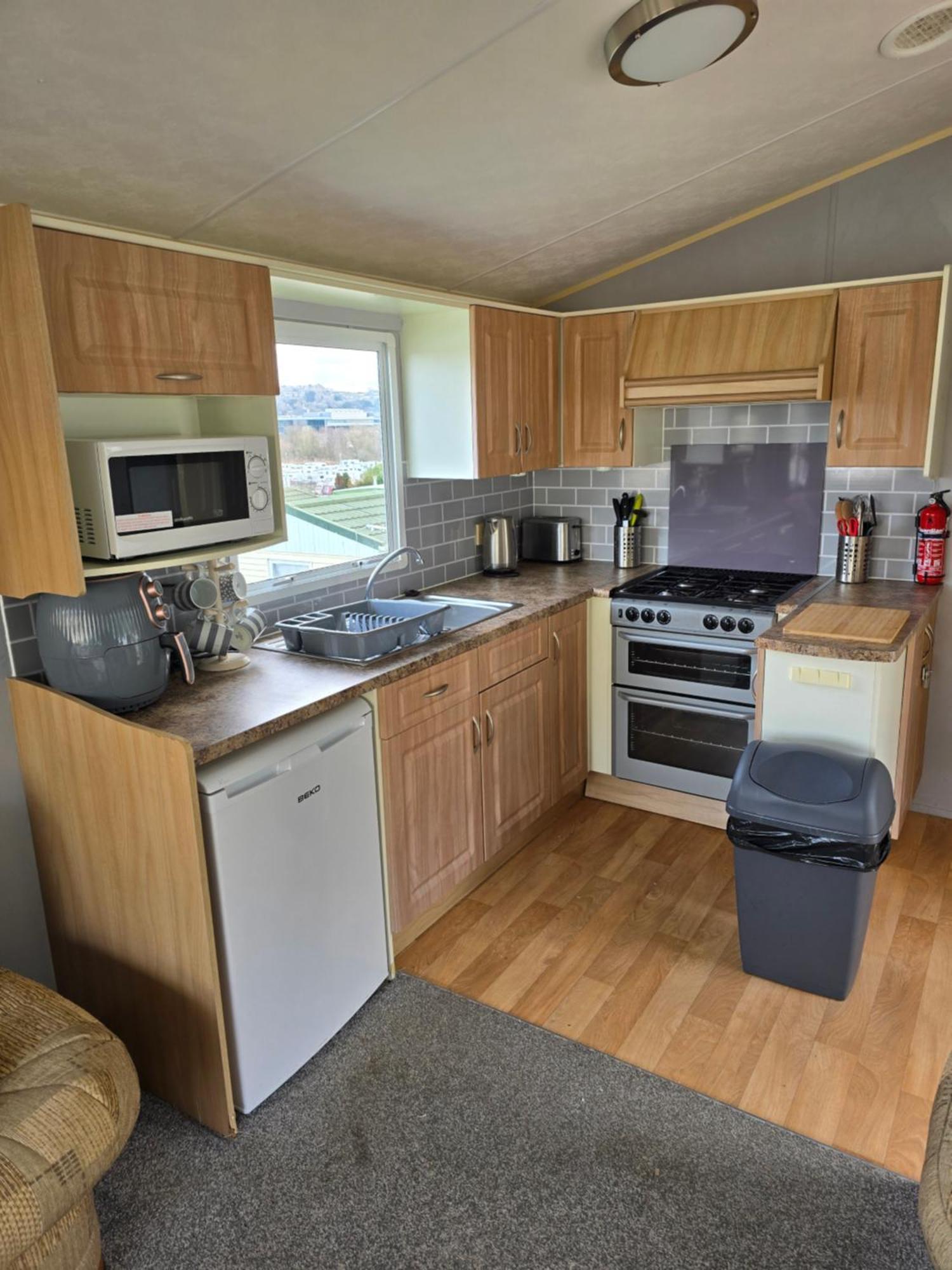 Light And Airy 2 Bedroom Mobile Home อาเบอรีสวิท ภายนอก รูปภาพ