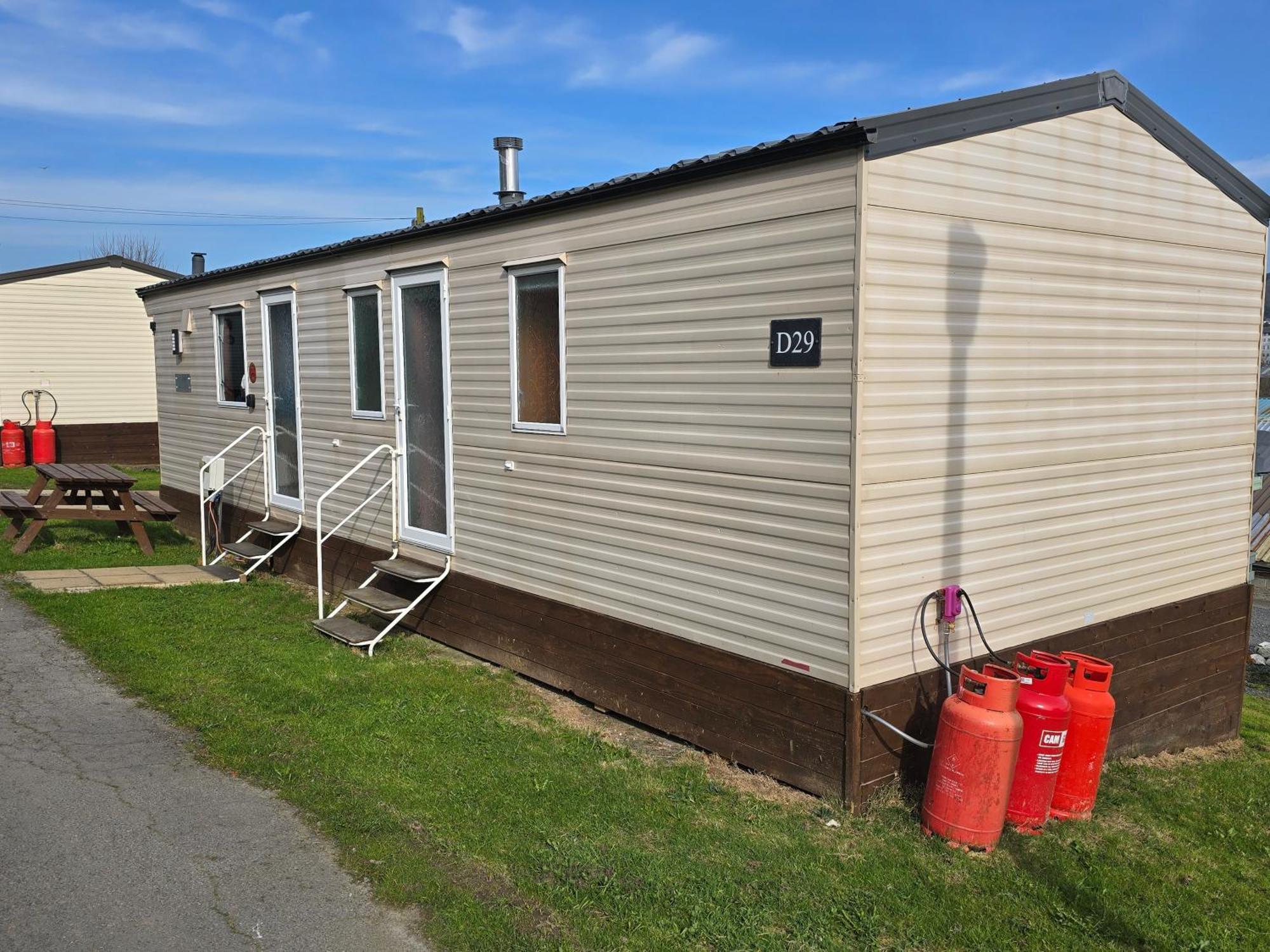Light And Airy 2 Bedroom Mobile Home อาเบอรีสวิท ภายนอก รูปภาพ